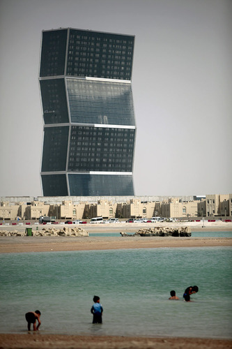 Qatar_110409_2493_large