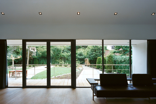 9_interior_livingroom_large