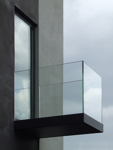 005_large