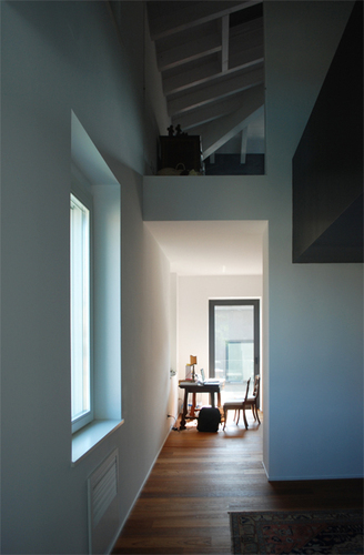 011_large