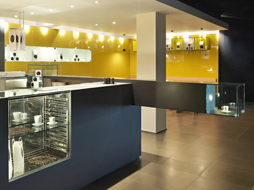 Waltritsch_a_u_qubik_bar_monfalcone_09_large