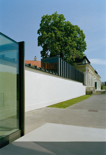 Schwarz-verbindungsgang-461-17ret-jb_large