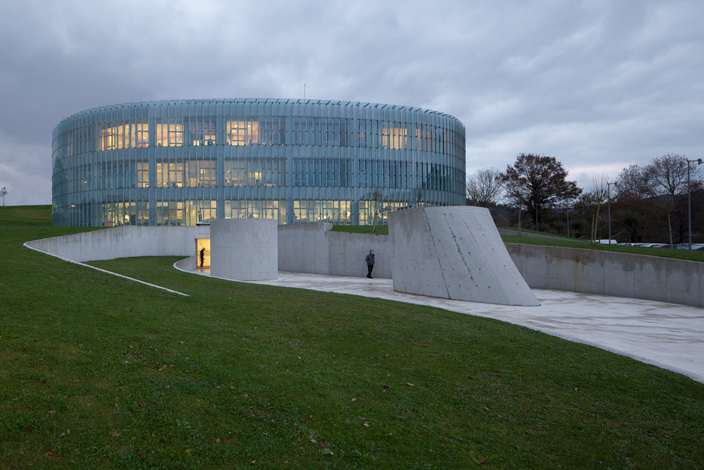 Coll-barreu-arquitectos_softwarebiotechplants_aleixbague--p01_full