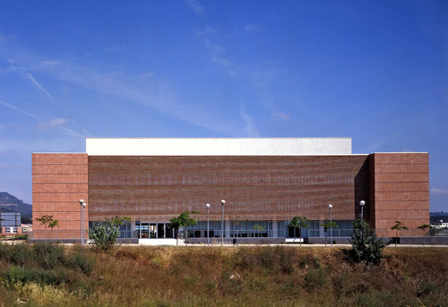 03-upc_large