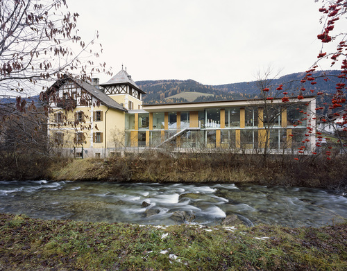 Foto_01-scuola_materna_large