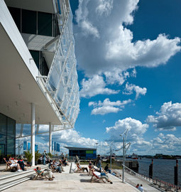 65_001_unilever_064_xh-terrace-on-strandkai_normal