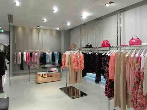 Blumarine_03_large