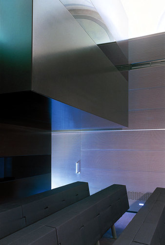 11_conference-hall_hanging-_large