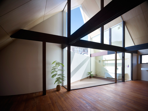 Interior1_large