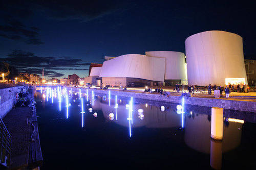 Ozeaneum-stralsund-j-m-schlorke-xz3m8563-ansicht-stadtseite-mit-kanal-view-from-the-city_large