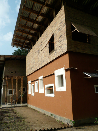 04_classroom_large