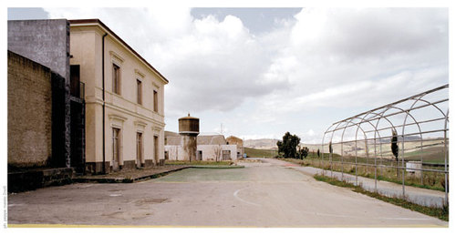 011_large