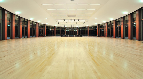07_n_c_guillot_neris_salle_large