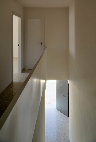 4357_30_large