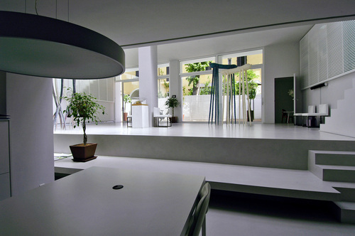 017_large
