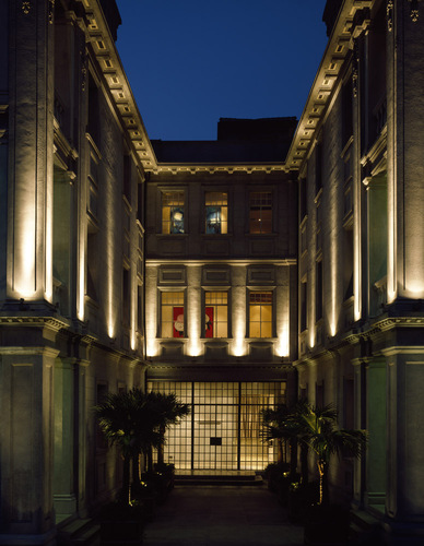 Twin_villa_night_large