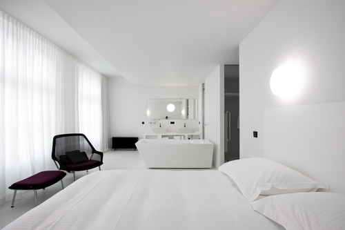Hotel-zenden-guest-room-interior-2_large