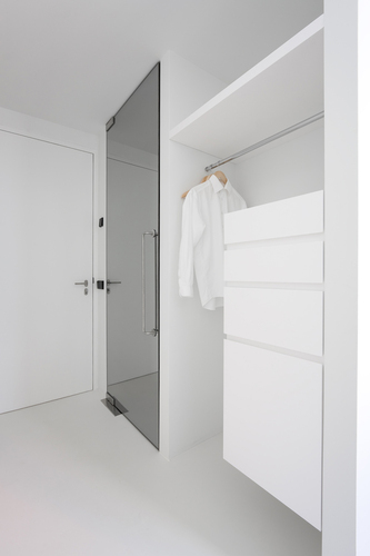 Hotel-zenden-guest-room-interior-3_large