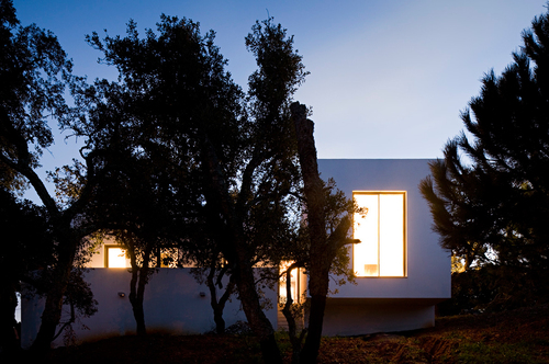 Coma_architects_palmela_090210_0629_large