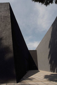 01_entrance_normal