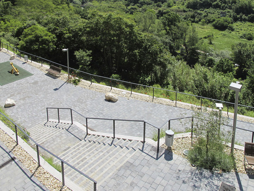 089_large