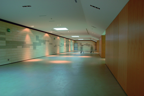 Sala_vuota_basso_large
