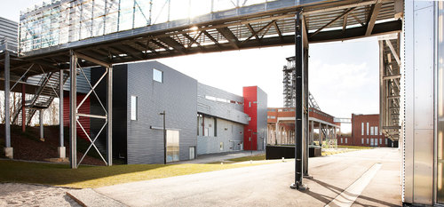 Edit_arch_lepass_jeannouvel_4_03_2010-633_large