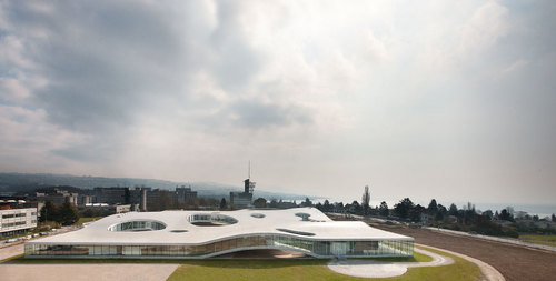 Edit_rolexlearningcenterlausanne_13_04_2010-679_large