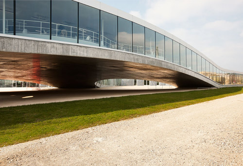 Edit_rolexlearningcenterlausanne_13_04_2010-729_large