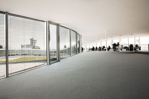 Edit_rolexlearningcenterlausanne_13_04_2010-995_large