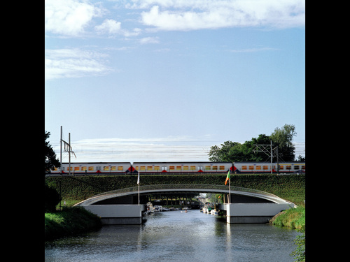 436_r14_large