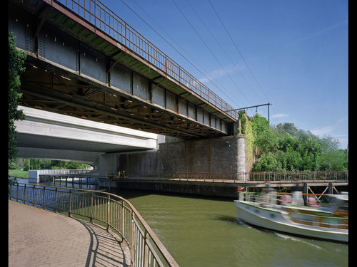 436_r12_large
