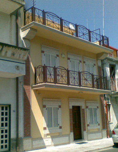 Come_è_large