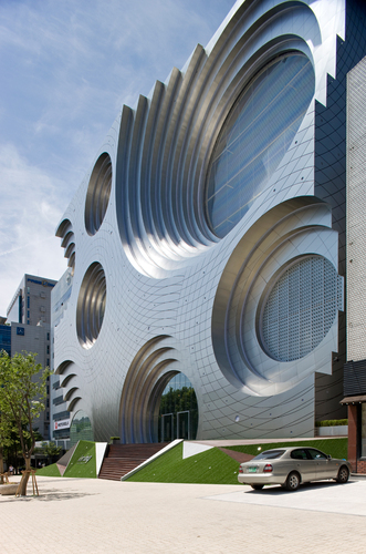 Kring_pic-_4__large