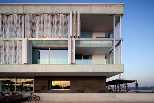 Altis_113_-_baixa_large