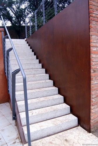 D018_large
