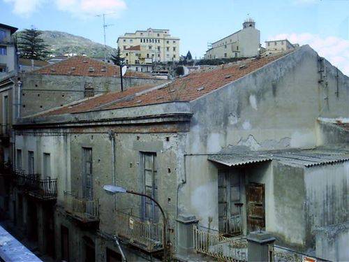 Attuale_02_large