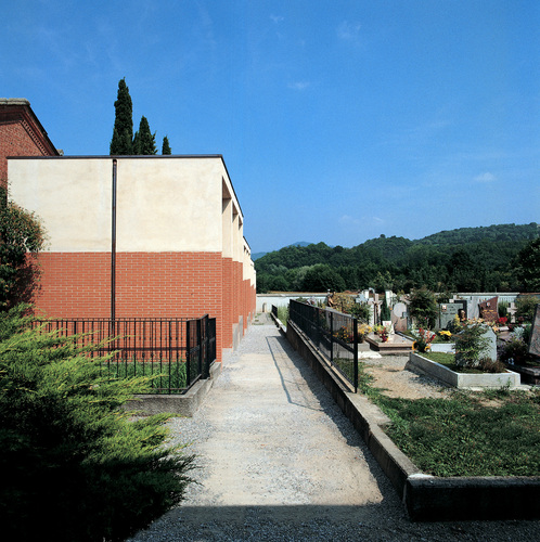 06_in_asse_più_indietro_large