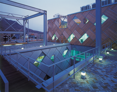 08-1-roof-terrace-1_large