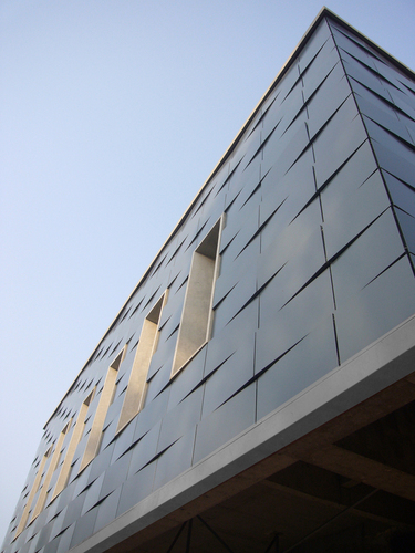 06-1-aluminum-facade_large