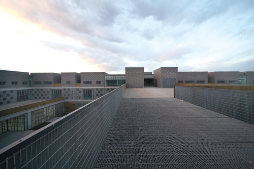 08-second-floor-roof-terrace_large