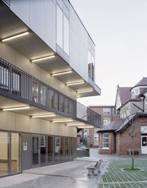 St-benedicts_dg_02_normal