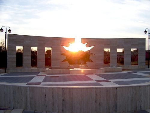 16019957_large