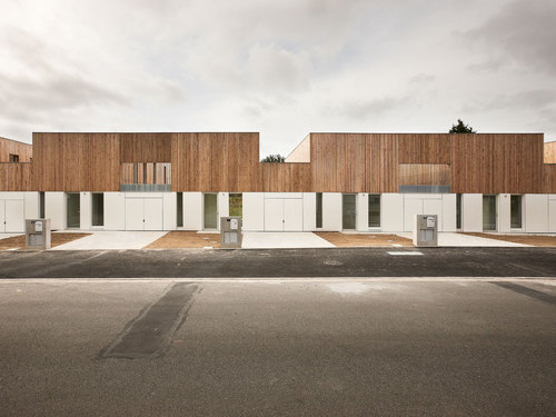 Com_tank_lens_maisonsocio_14092010-0384_large