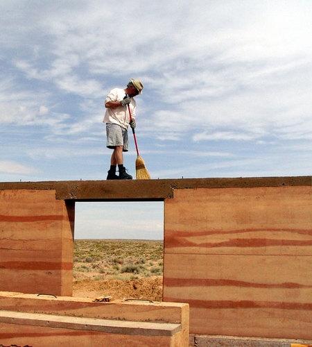 Rammed-earth-wall-example_large