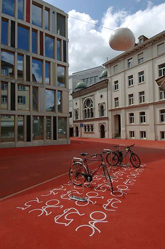 126av20060519d9669_large