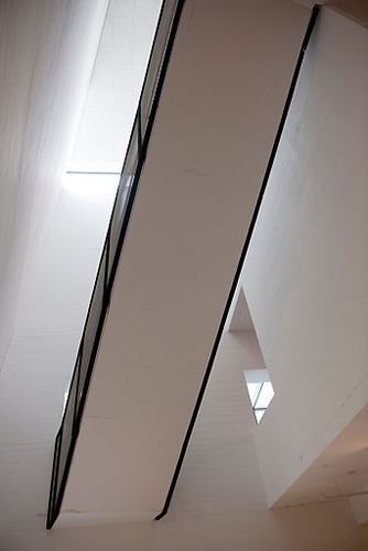 146ah20100922d7099_large