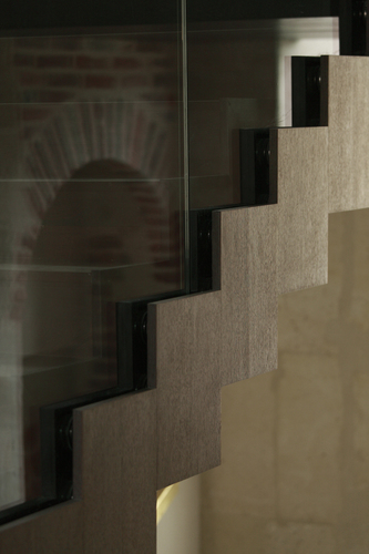 Staircase-side-detail_large