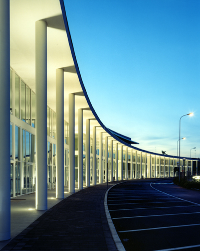 01_palazzo_affari_large