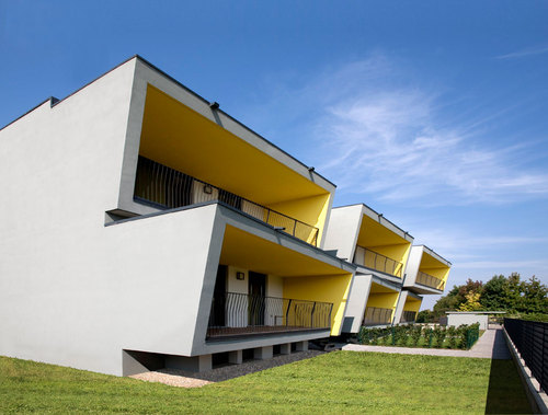 Aquilialberg_shift-housing_05_photo-by-fabrizio-marchesi_large